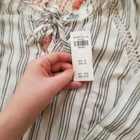NWT hollister striped blouse - Picture 2 of 3